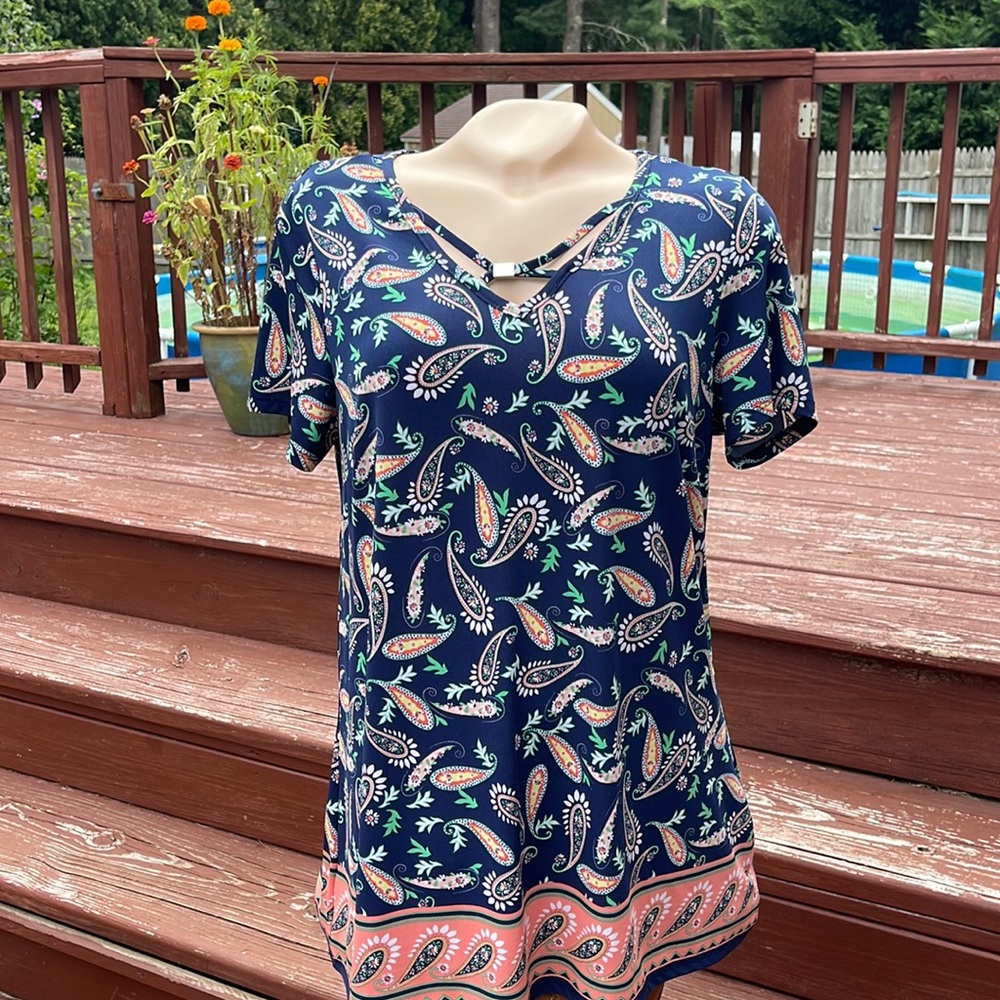 Roz & Ali Size Med Tunic Paisley Print / BOHO/Top